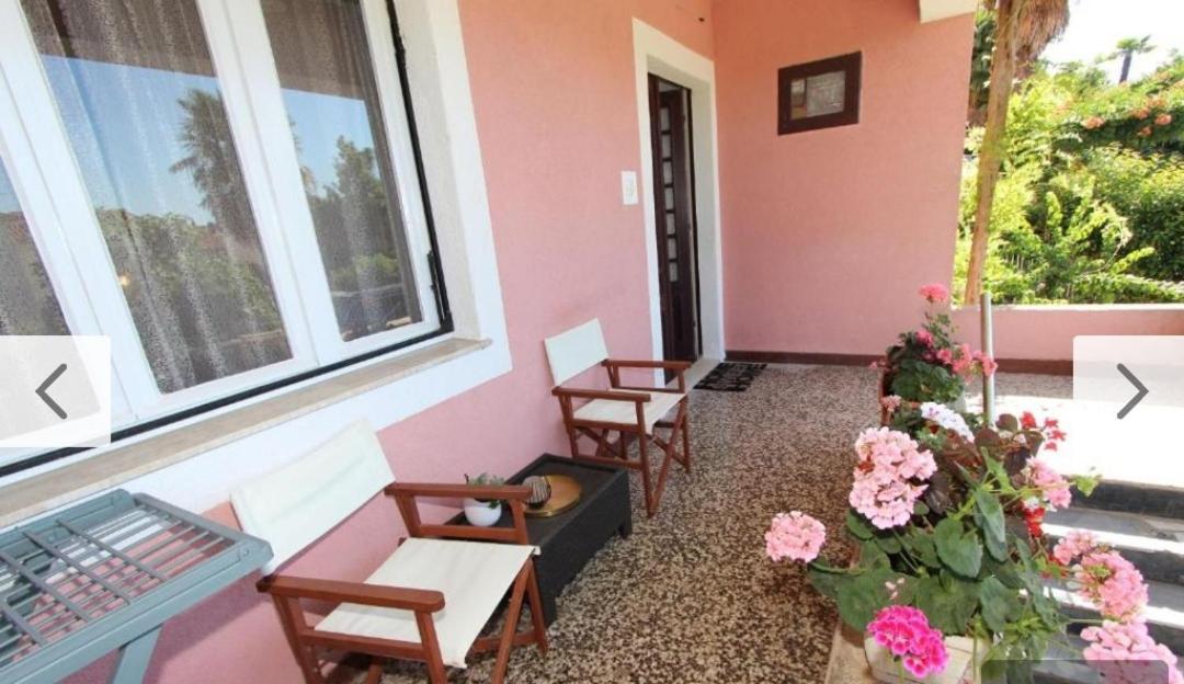 Kika Lägenhet Rovinj Exteriör bild